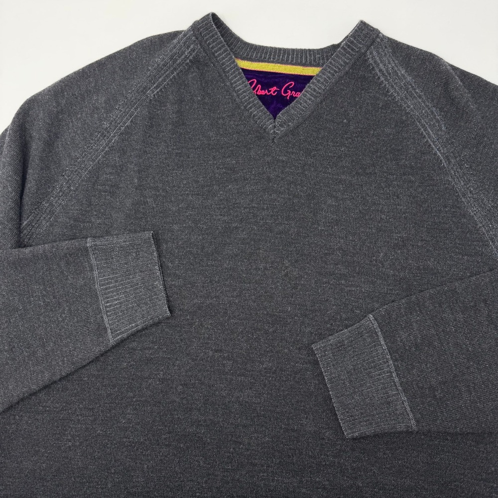 Robert Graham Mens XL Charcoal Gray 100% Wool V-Neck Classic Fit Sweater